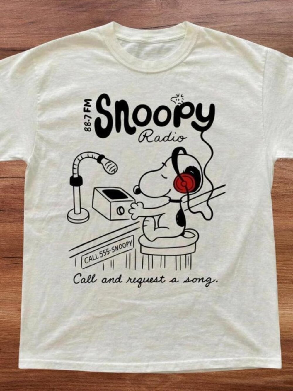 Cute Snoopy Graphic T-shirt